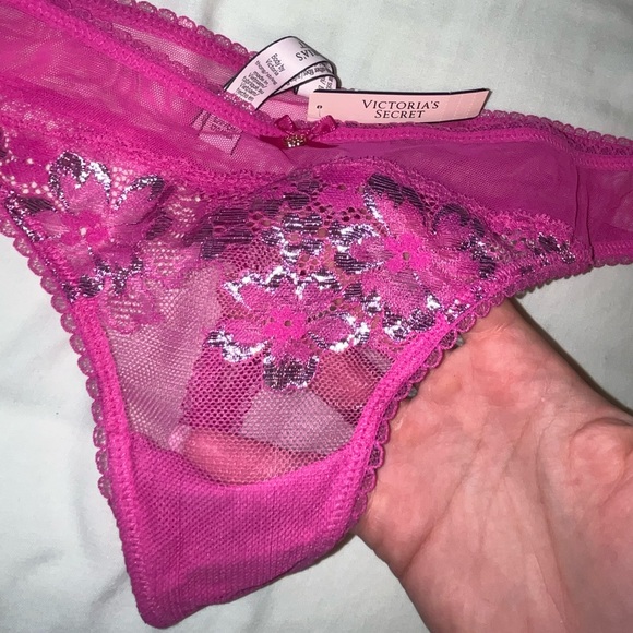 Lot de 3 culottes Victoria’s Secret NEUVES avec étiquettes - Picture 3 of 7